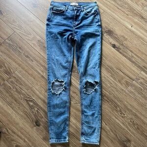 Free People Blue Jeans Distressed Holes Stretch 28x30” Waist Skinny 5‎ Pockets